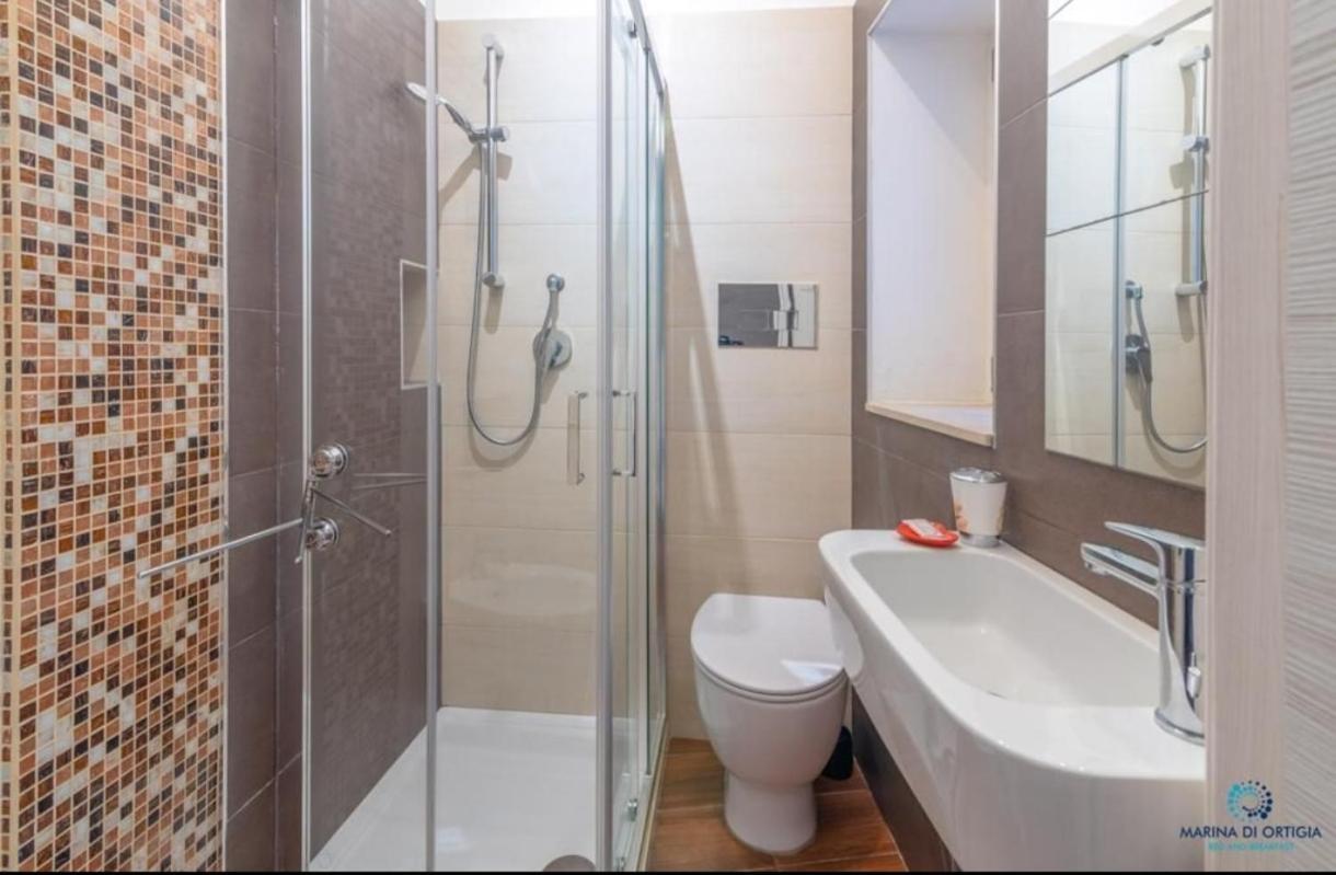B&B Marina Di Ortigia Szirakúza Szoba fotó